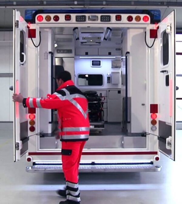 Ozone Solutions DR-10 Plus High Output Corona Discharge Ozone Generator - Image 4