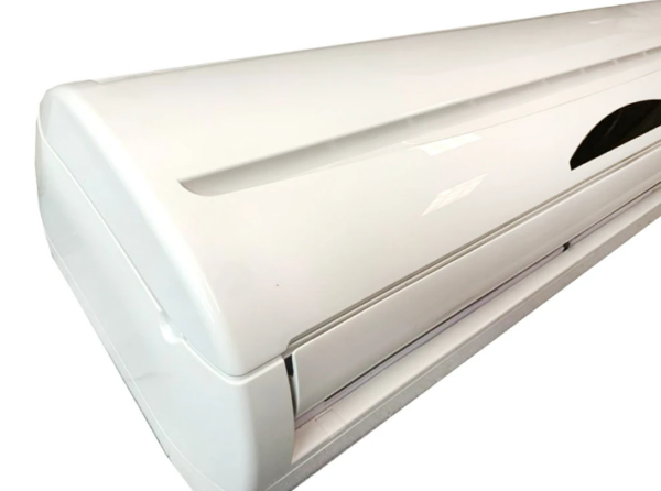 GermAwayUV High Occupancy 150 Watt Wall Mount Air Sanitizer 201076 - Image 3